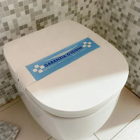 Lucky House アパート