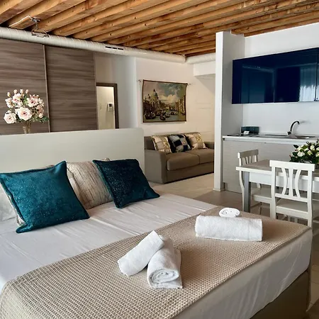 Lucky House Venecia
