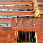Lucky House Apartment