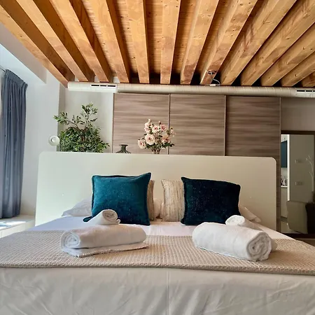 Lägenhet Lucky House Venedig